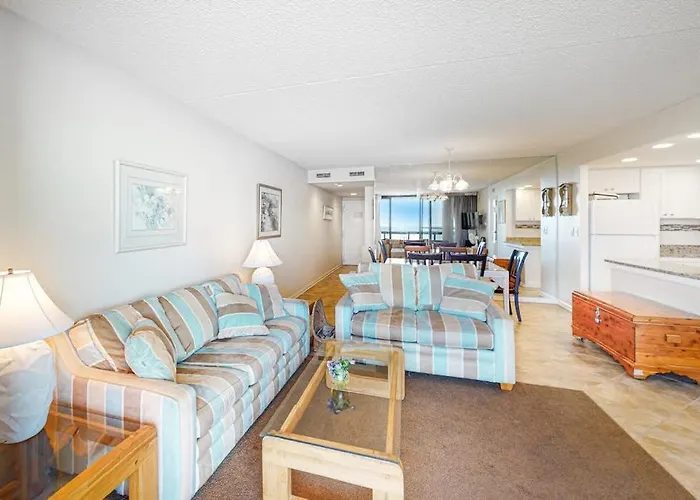 Darling Oceanfront With Balcony Washer & Dryer Ac Pools & Game Holiday home