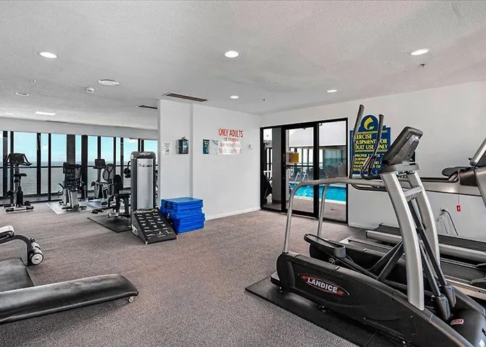 Darling Oceanfront With Balcony Washer & Dryer Ac Pools & Game *